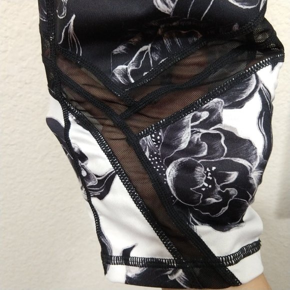 Ideology ID Women's Floral Printed Mesh Inset Ankle Leggings Black Size XL - Picture 3 of 9